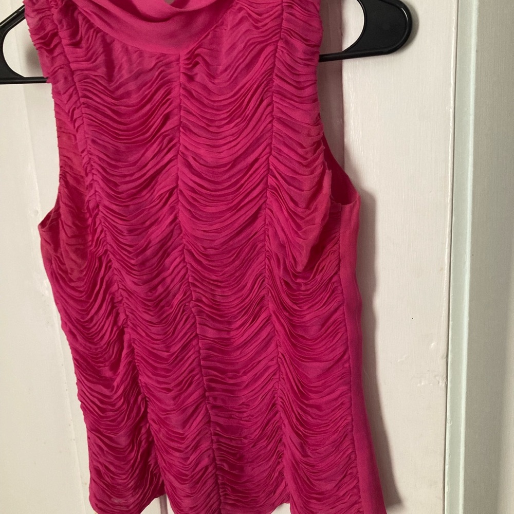 Beautiful blouse with tie in back